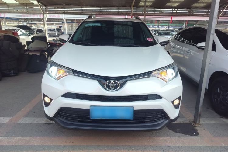 Used Toyota RAV4 2016 2.0L CVT Two-Wheel Drive Comfort Edition China V Standard