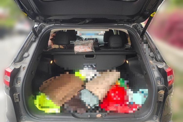 Used Jeep Cherokee 2017 2.0L Superior Edition Trunk