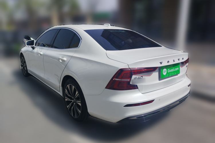 Used Volvo S60 2023 B4 Zhiyuan Luxury Edition