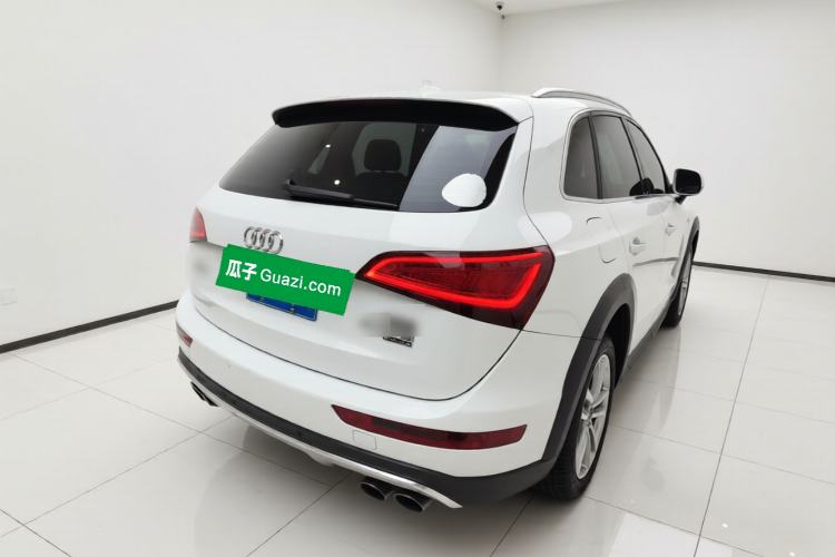 Used Audi Q5 2017 Plus 40 TFSI Technology Model