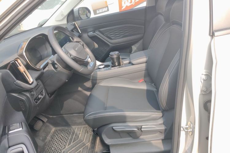 Used Wuling Xingyun 2023 2.0L DHT Standard Edition