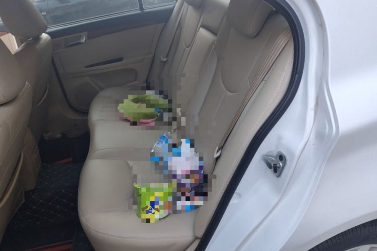 Used Roewe 350 2014 1.5L Manual Swift Edition
