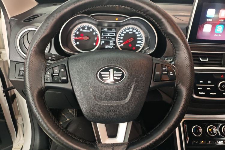 Used Bestune X40 2019 1.6L Automatic Luxury Edition China VI
