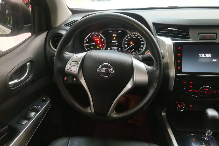 Used Nissan Terra 2020 2.5L XL Upper 4WD Automatic Four-Wheel Drive Luxury Edition Steering Wheel