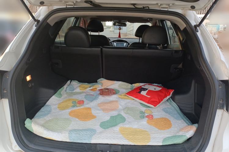 Used Hyundai ix35 2015 2.0L Automatic 2WD Smart Version China V Standard
