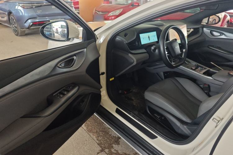 Used BYD Seal 2024 HONOR Edition DM-i 1.5L 121km Luxury Model Driver Seat