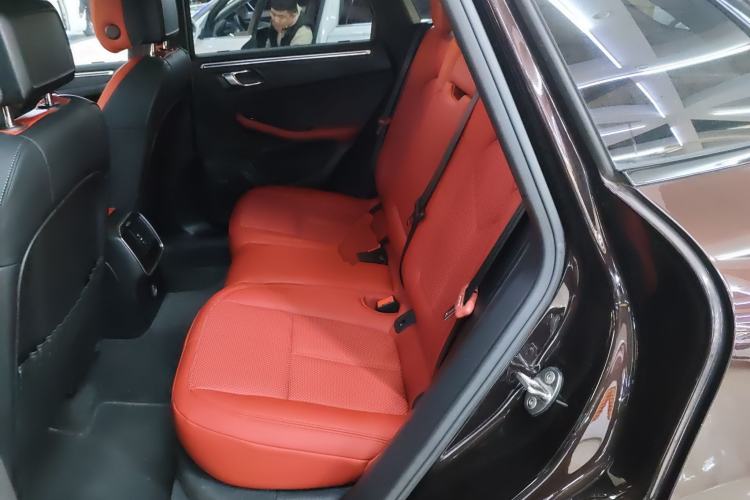 Used Porsche Macan 2018 Macan 2.0T Left Rear Seat