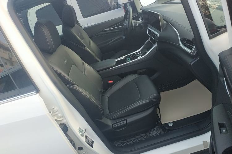 Used SAIC MAXUS G50 2021 PLUS 1.5T Automatic Travel Edition
