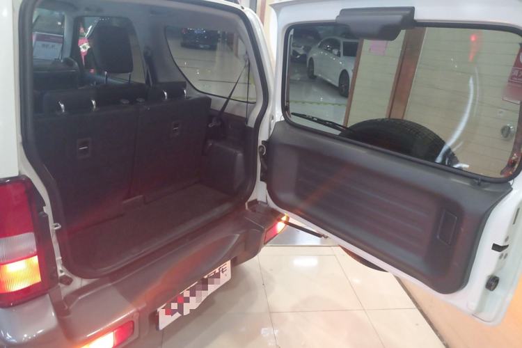 Used Suzuki Jimny 2015 1.3 AT Mode3 Navigation Edition