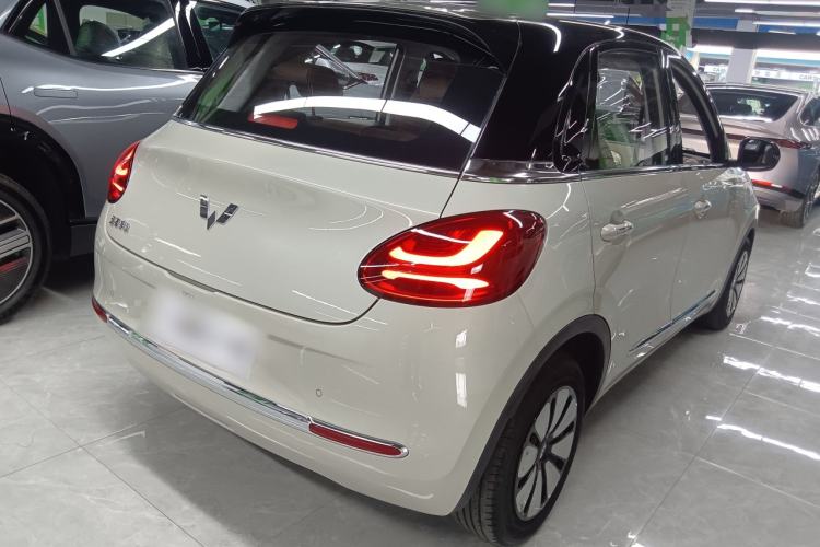 Used Wuling Bingo 2023 333 km Lingxi Connected Version
