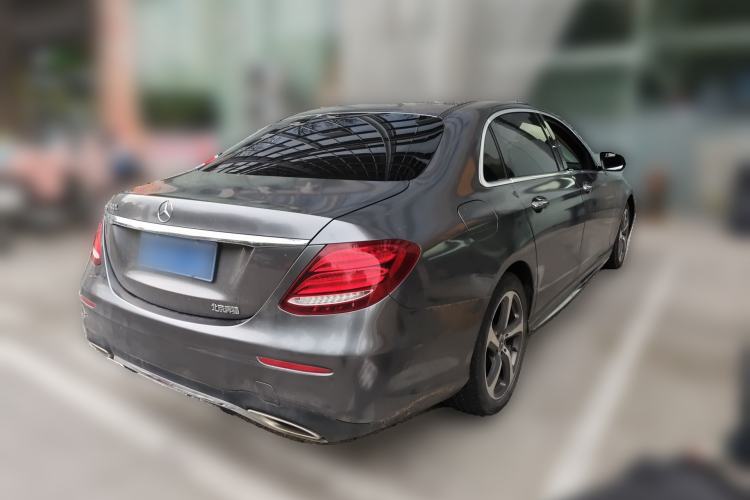 Used Mercedes-Benz E-Class 2018 E 300 L Sporty and Stylish Model