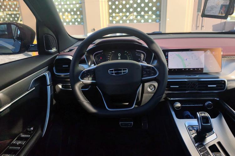 Used Geely Auto Coolray 2019 Sport Model 260T DCT Battle China V Standard