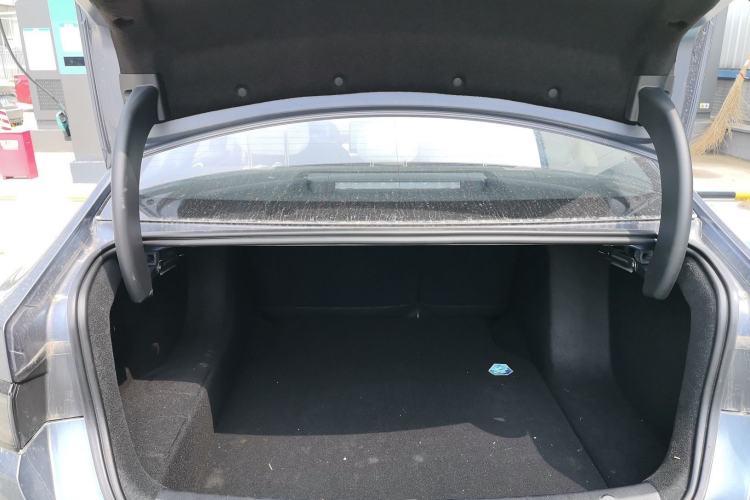 Used BYD Seal 05 DM-i 2025 DM-i Intelligent Drive 120KM Flagship Model Trunk