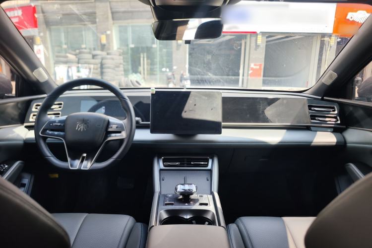 Used BYD Qin L 2024 DM-i 80KM Beyond Model
