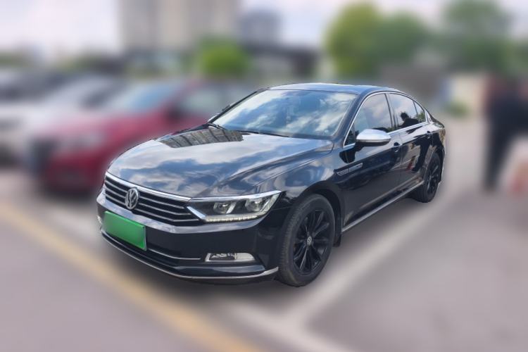 Used Volkswagen Magotan 2019 330TSI DSG Leading Edition China V Standard