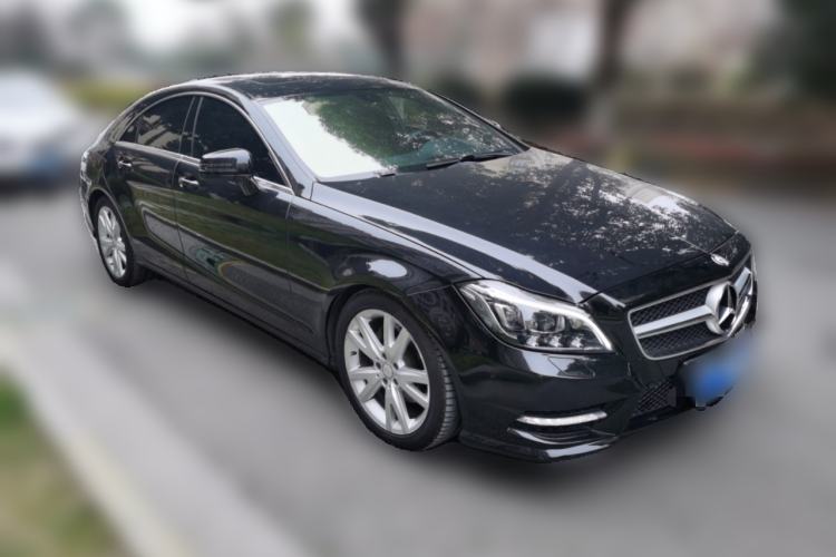 Used Mercedes-Benz CLS 2012 CLS 300 CGI Front Right 45 Deg