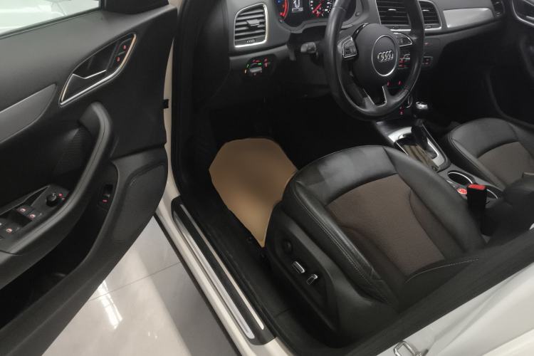 Used Audi Q3 2017 30 TFSI Fashion Model