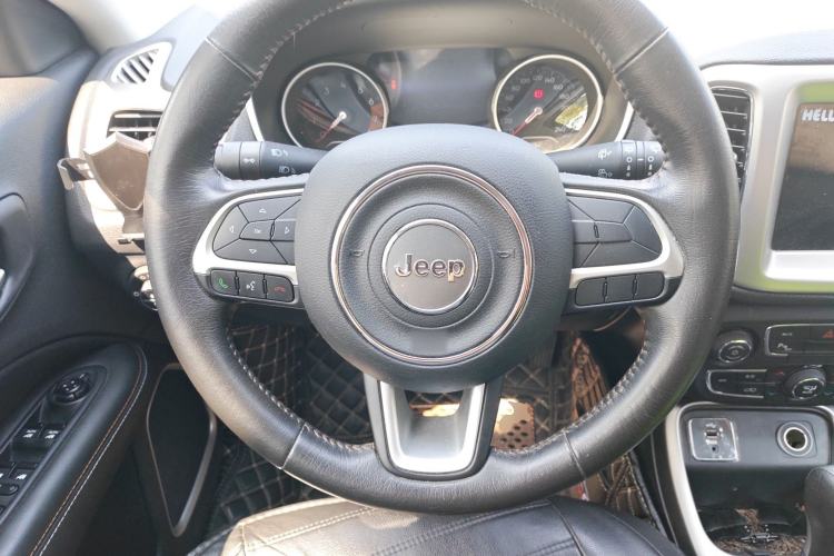 Used Jeep Compass 2017 200T Automatic Family Edition