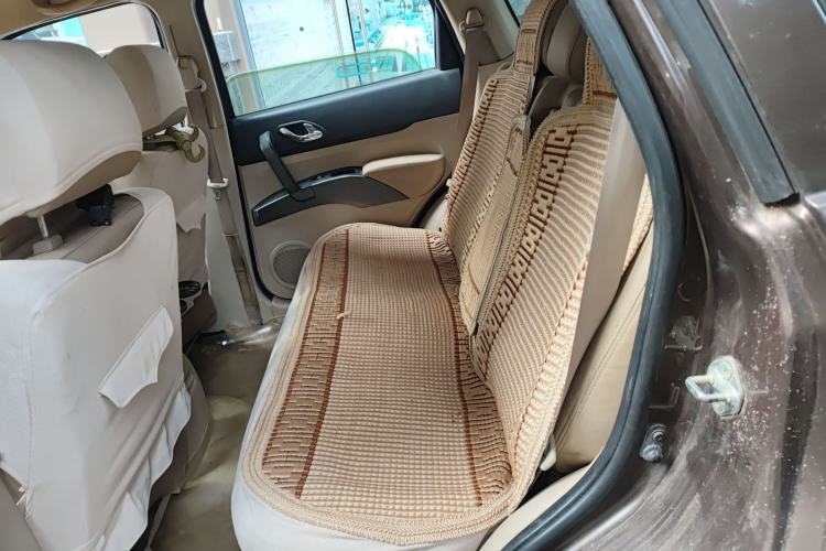 Used Haima Qishi 2011 2.0L Silk Road Limited Edition
