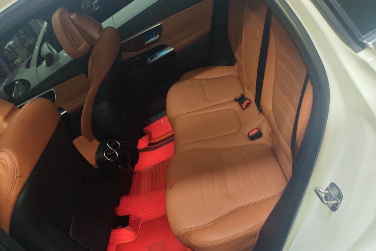 Used Mercedes-Benz GLC 2023 GLC 260 L 4MATIC Dynamic Edition 5-seater Left Rear Seat