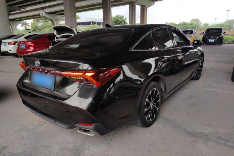Used Toyota Avalon 2022 2.0L Ambition Edition
