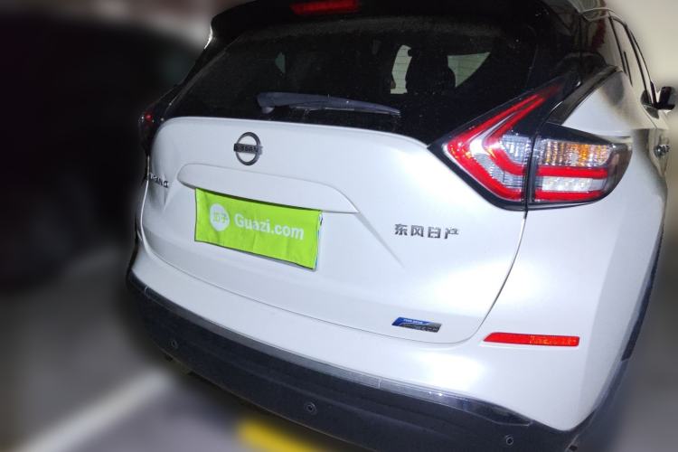 Used Nissan Murano 2019 2.5L XL Two-Wheel Drive Smart Connect Luxury Edition China VI Standard Rear