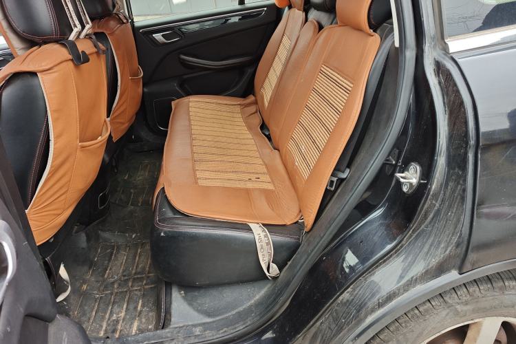 Used Zotye Domy X5 2015 1.5T Manual Luxury Version China IV Standard