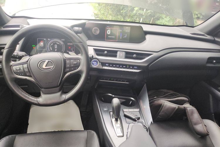 Used Lexus UX New Energy 2020 300e Pure·Joy Edition Interior 2