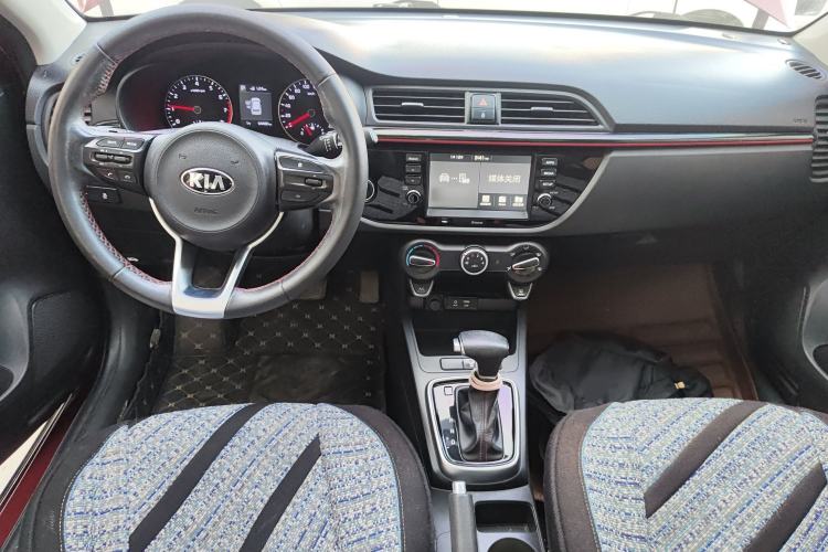 Used Kia KX Cross 2018 1.6L Automatic Dynamic Sunroof Version Interior 2