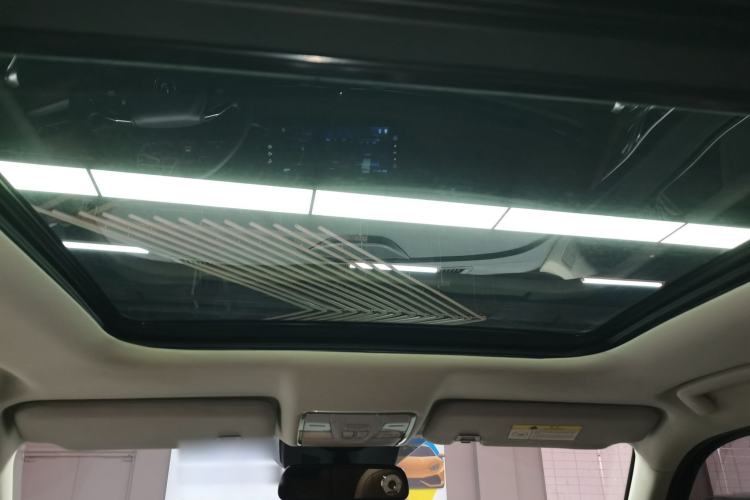 Used CHANGAN CS95 2021 2.0T Two-Wheel Drive Luxury Version
