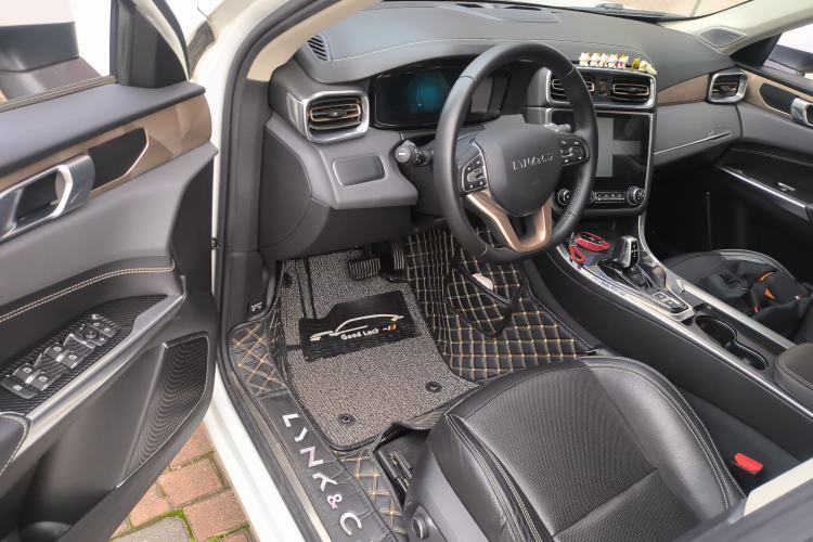 Used Lynk & Co 01 2017 2.0T Two-Wheel Drive Pro Edition