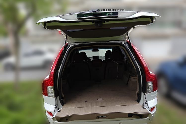 Used Volvo XC90 2012 Revised Version 2.5T Luxury Edition Trunk