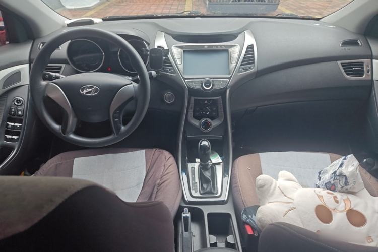 Used Hyundai Elantra (5th Generation / Langdong) 2012 1.6L Automatic Leading Model
