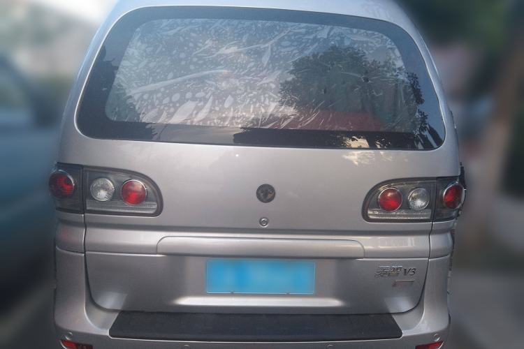 Used FORTHING Lingzhi 2016 V3 1.5L 7-Seater Standard Model China V Emission Standard