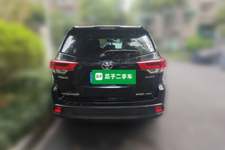 Used Toyota Highlander 2018 2.0T Four-Wheel Drive Luxury Edition 7 Seats China V Emission Standard