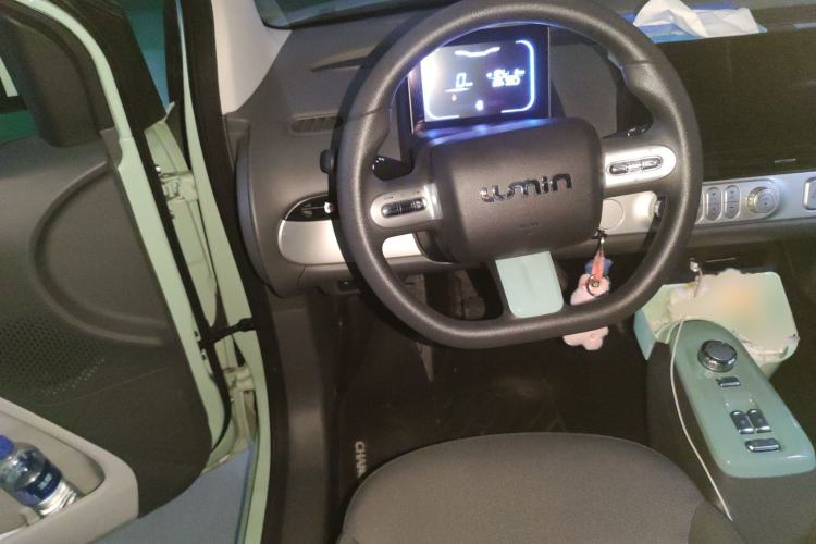 Used CHANGAN NEVO Lumin 2022 155 km – Refreshingly Sweet Edition Steering Wheel
