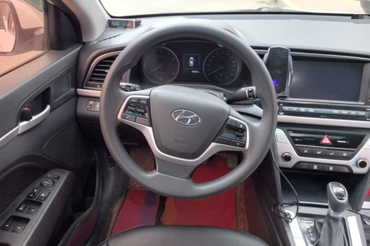 Used Hyundai Elantra (6th Generation / Lingdong) 2016 1.6L Automatic ZhiXuan – Elite Version Steering Wheel