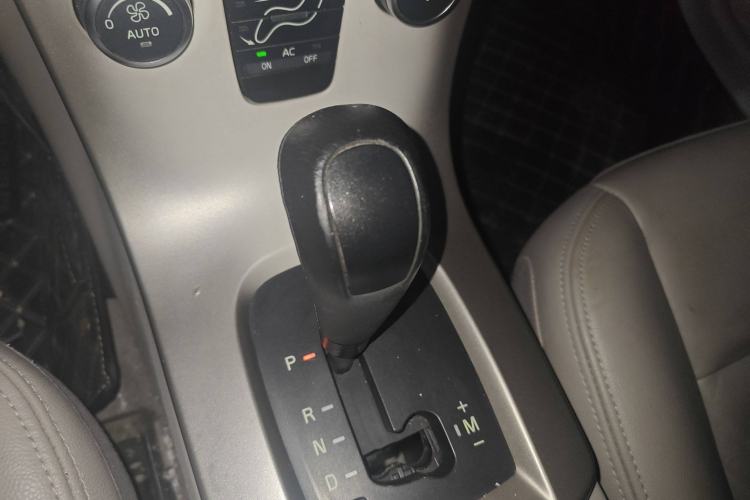 Used Volvo S40 2011 2.0L Automatic ZhiShang Edition