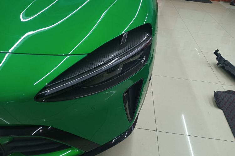 Used Xiaomi Auto YU7 2025 Ultra-Long Range High-Performance All-Wheel-Drive Max Edition
