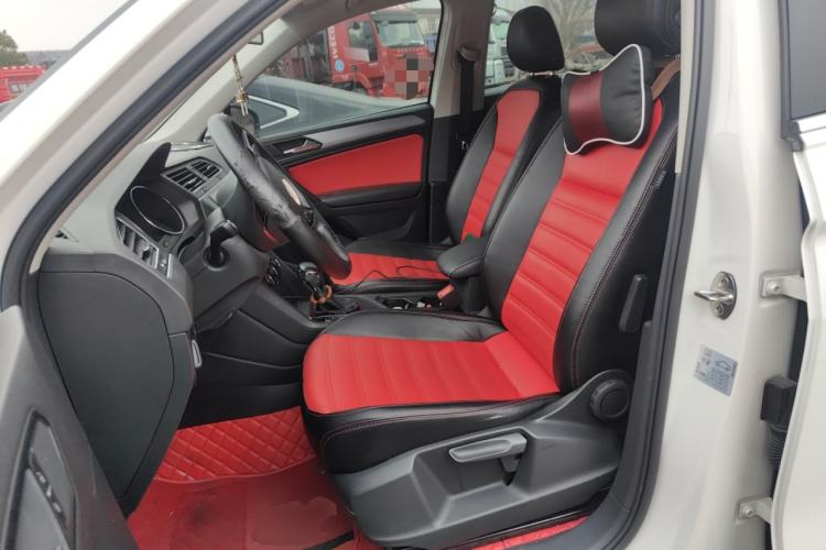 Used Volkswagen Tiguan L 2017 330TSI Automatic Two-Wheel Drive Luxury Edition
