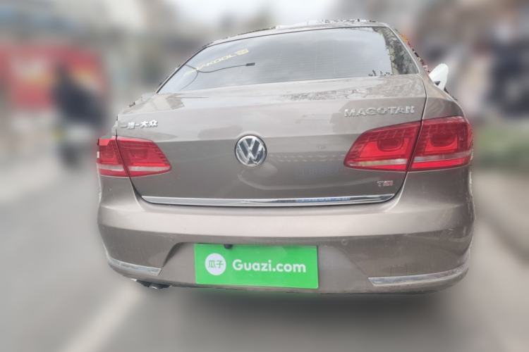 Used Volkswagen Magotan 2015 Facelift 1.8TSI Luxury Model Rear