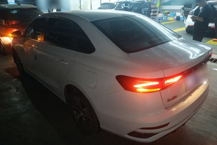 Used Geely Auto Emgrand 2026 Model 4th Generation 4 Millionth Anniversary Edition 1.5L CVT Overdrive Edition
