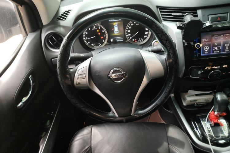 Used Nissan Terra 2018 2.5L Automatic 2WD Luxury Edition
