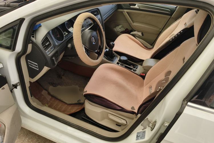 Used Volkswagen Golf 2015 1.4TSI Manual Comfort Model
