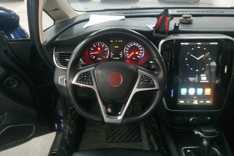 Used BYD Song MAX 2017 1.5T Automatic Smart Connect Elite 7-Seater Steering Wheel