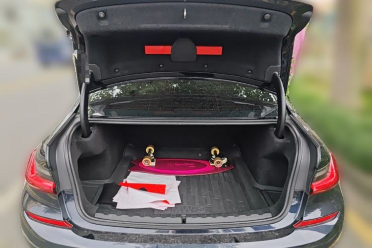 Used BMW 3 Series 2020 Facelifted 325Li M Sport Night Edition Package Trunk