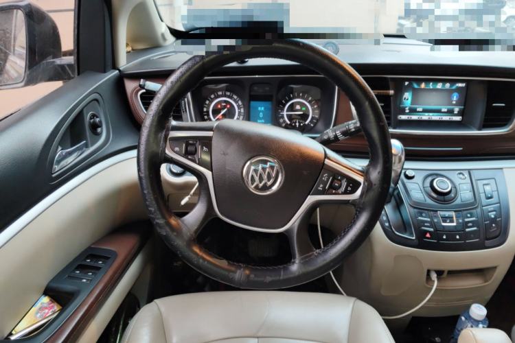 Used Buick GL8 2017 25S Luxury Version China V Standard Steering Wheel