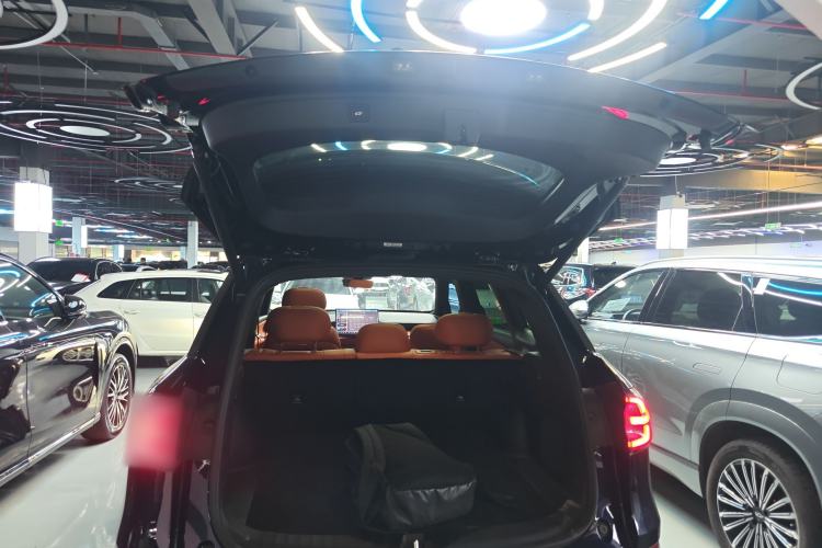 Used CHANGAN NEVO Q07 2025 215 Flagship PLUS Trunk