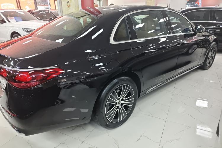 Used Mercedes-Benz E-Class 2026 E 260 L Classic Edition
