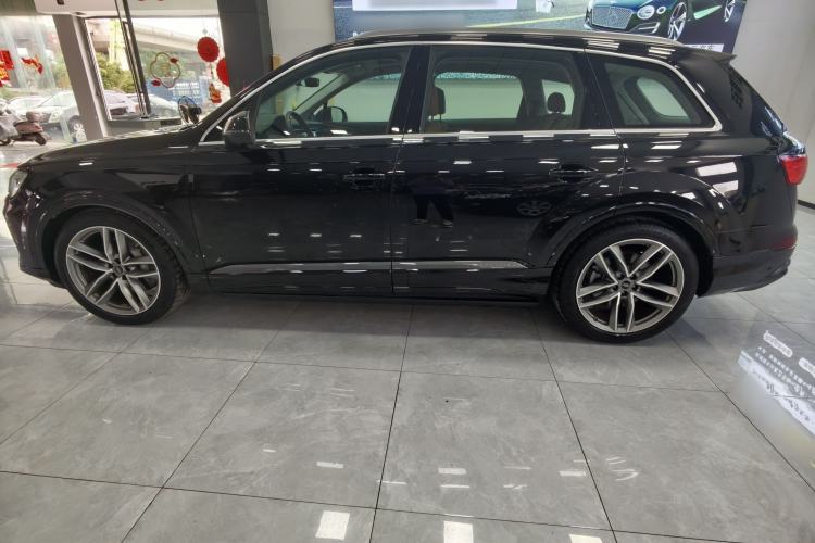 Used Audi Q7 2024 45 TFSI quattro S line Sport Edition
